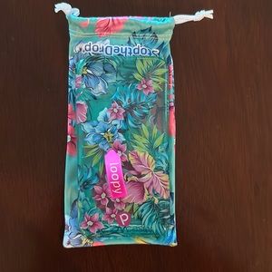 Loopy Clear Sea Glass Floral 11/XR